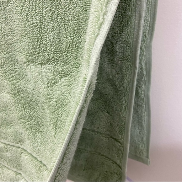 Brooklinen Bath Nwt Brooklinen Classic Bath Hand Towel In Seafoam